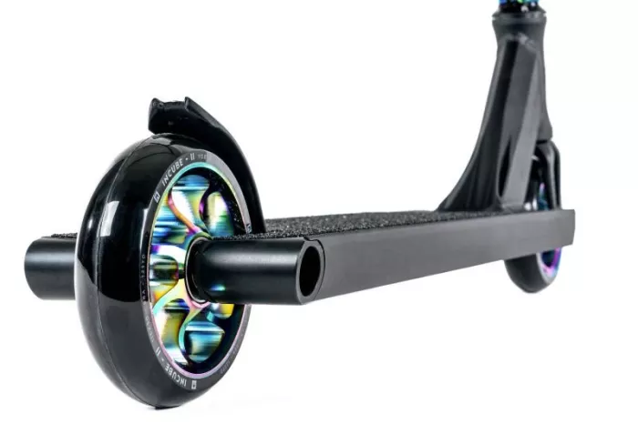 Ethic Pandora M Scooter Neochrome #2